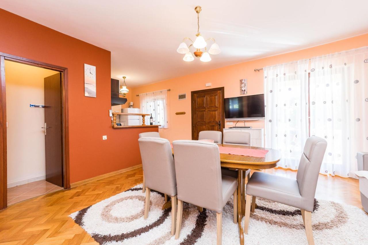 Juracak Apartment