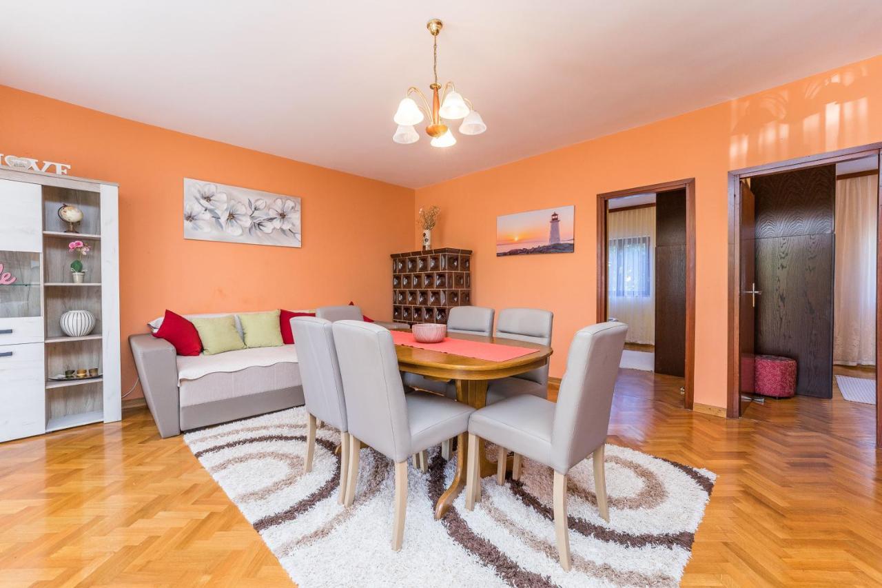Apartment Juracak *