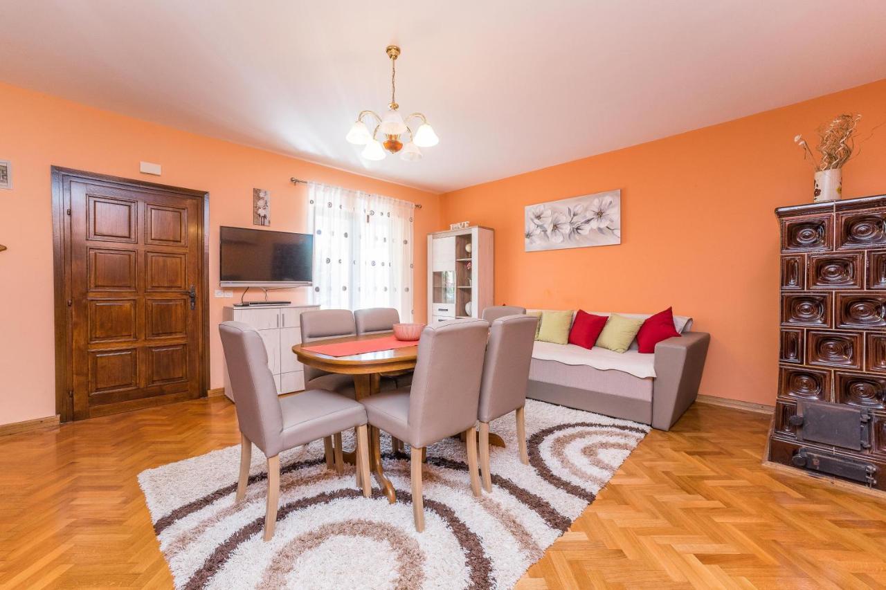 Apartamento Juracak *