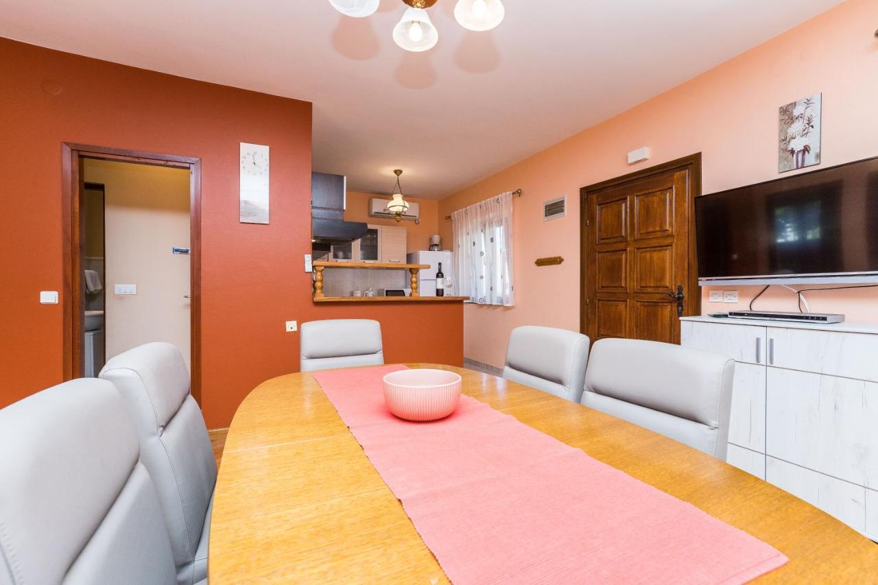 Juracak Apartamento